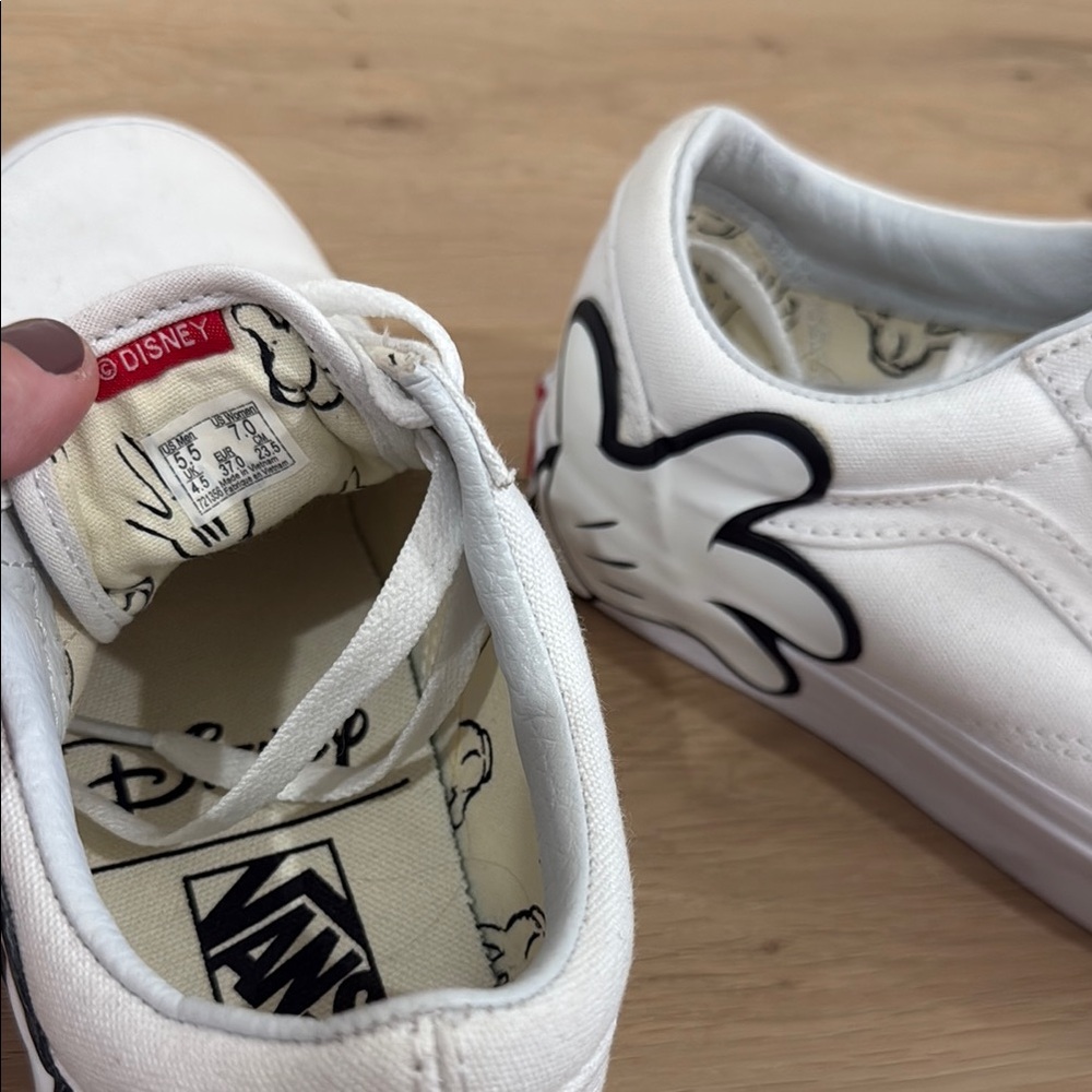 Vans White Sneakers with Disney Mickey Mouse Hands - Picture 4 of 5